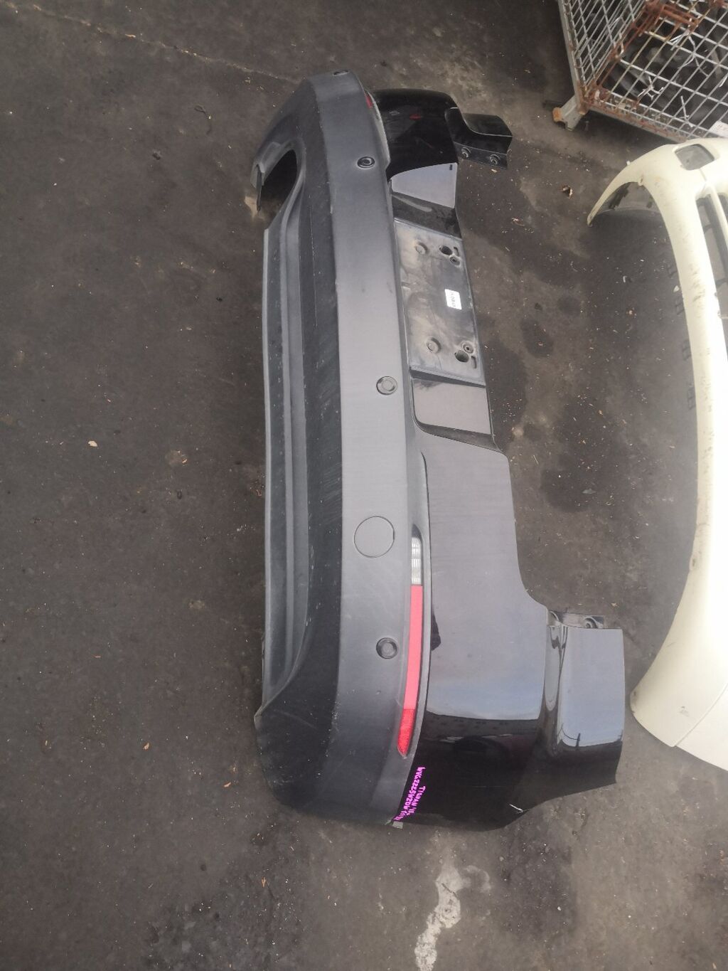 Бампер на Volkswagen Tiguan 5N 5N0807421G, Заднее расположение
