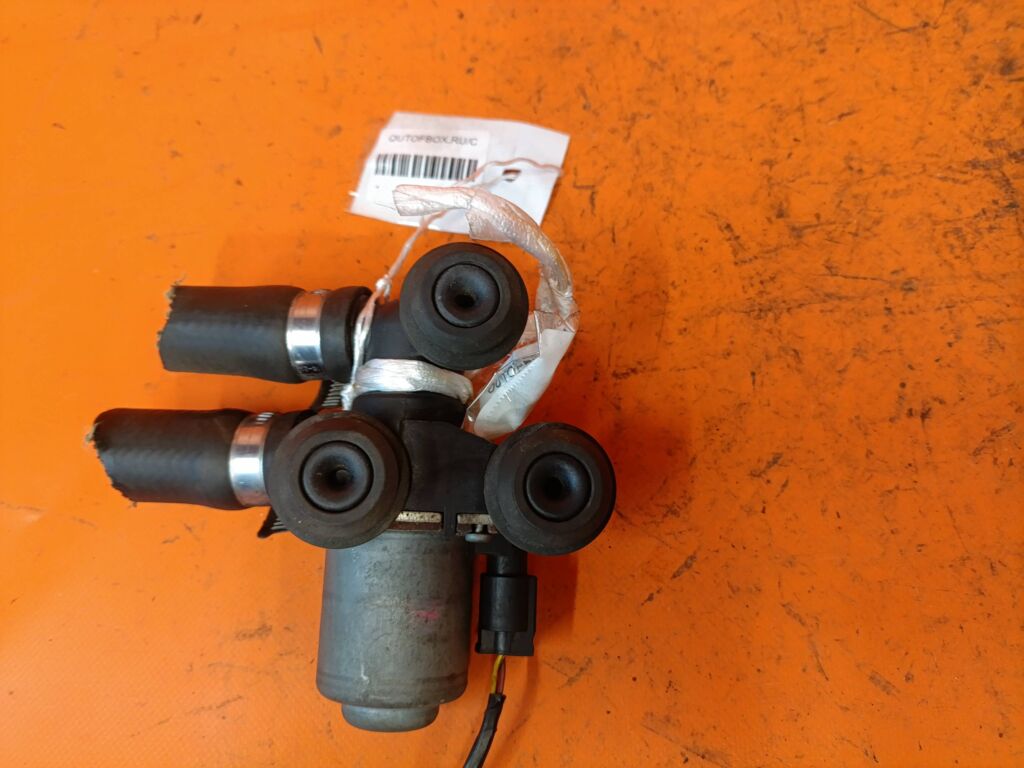 Клапан отопителя на Bmw 3-Series E46-AL55 64118369805