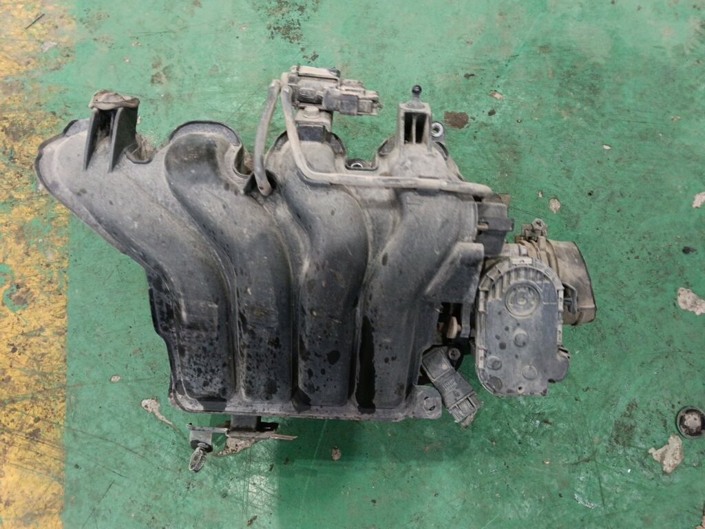 Коллектор впускной на Hyundai Elantra MD G4FG 35100-2B180  39300-2B000
