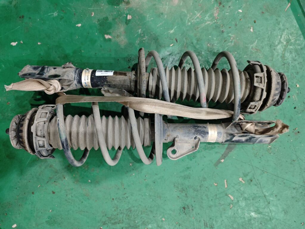 Стойка амортизатора на Honda City GD6 L13A, Переднее расположение