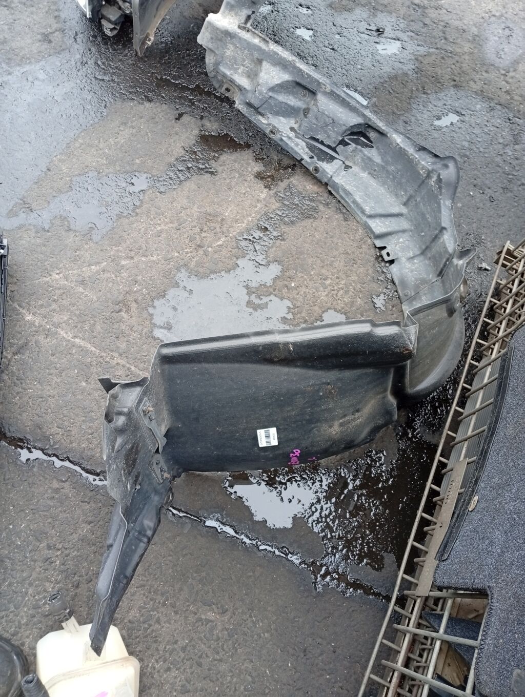 Подкрылок на Toyota Prius ZVW30 2ZR-FXE, Переднее Левое расположение