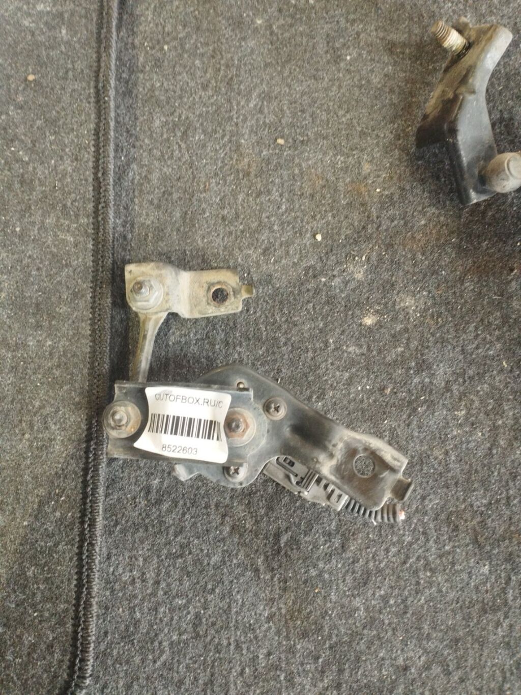 Датчик регулировки наклона фар на Honda Freed GB3, Переднее расположение