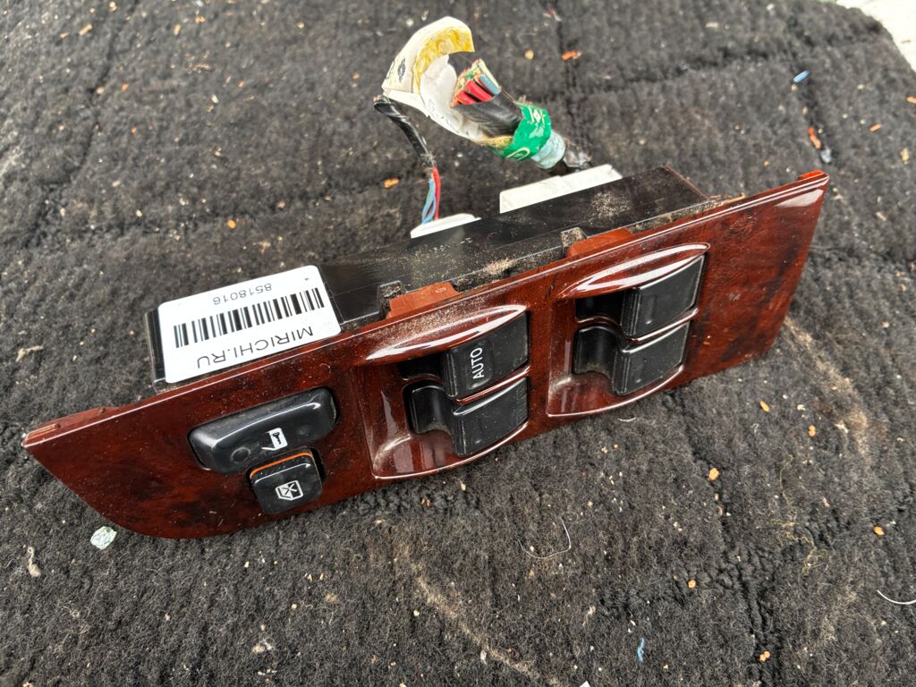 Блок упр-я стеклоподъемниками 84820-21020 на Toyota Corona Premio AT211 Фото 2 Блок упр-я стеклоподъемниками 84820-21020 на Toyota Corona Premio AT211 Фото 2