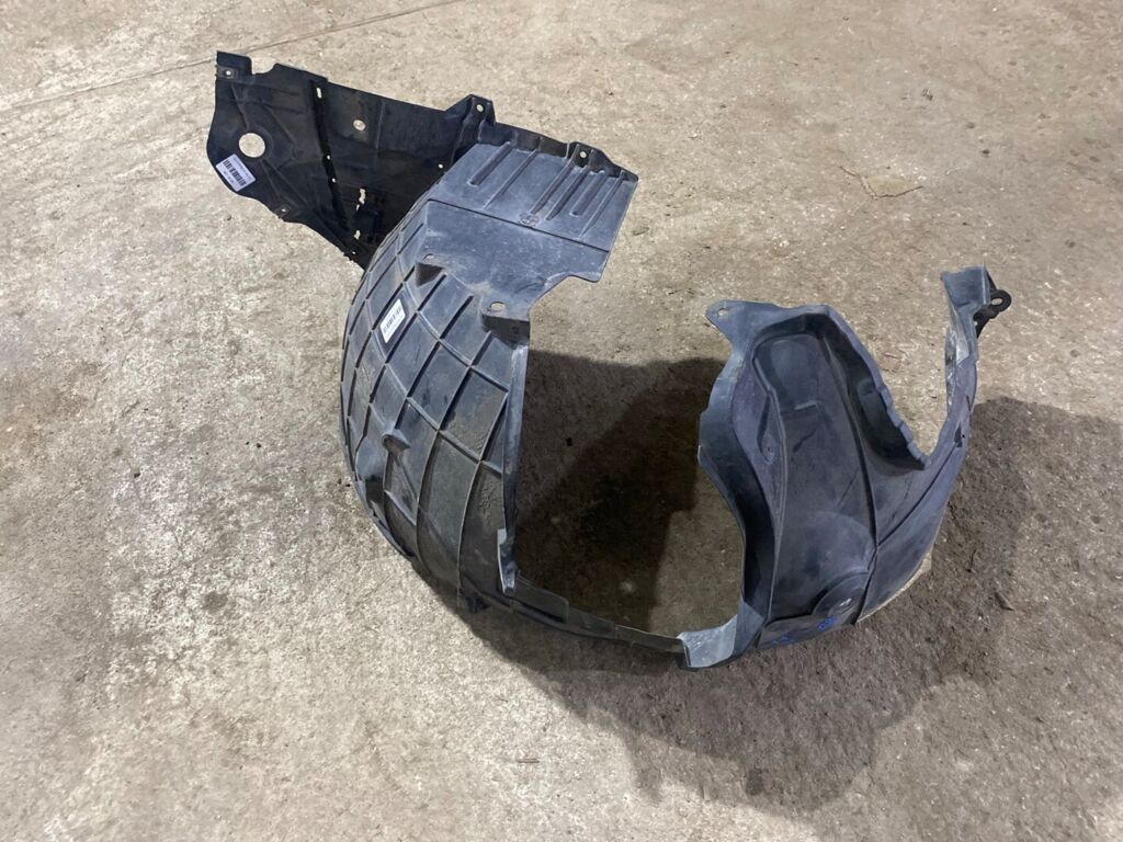 Подкрылок на Nissan Note E11 212629  2711FL-1B  2711FL1  2711FL1T  63841-9U20A  63841-9U20B  63843-9U000  915.NS11115L  974591  DS11174AL  IK-1217  ST-DTE1-016L-2, Переднее Левое расположение