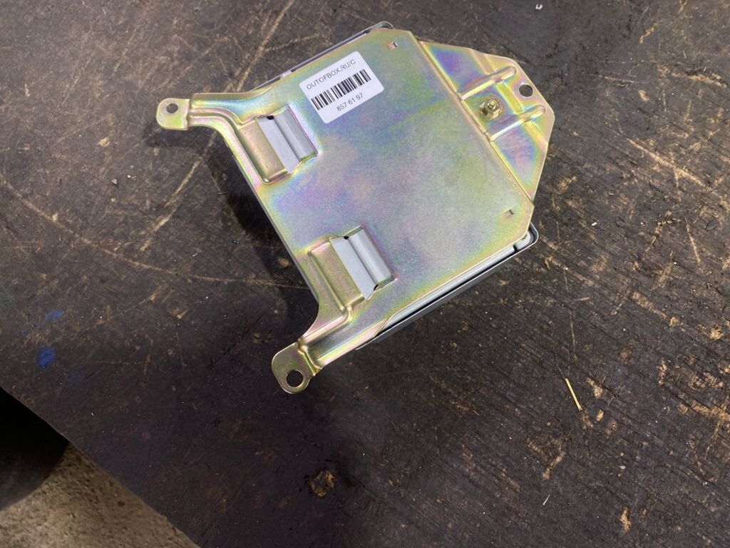 Блок EFI на Nissan Sunny FB15 QG15DE Фото 3