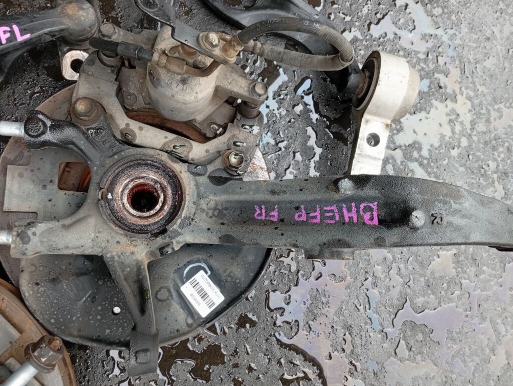 Ступица на Mazda Atenza GHEFP LF-VE, Переднее Правое расположение