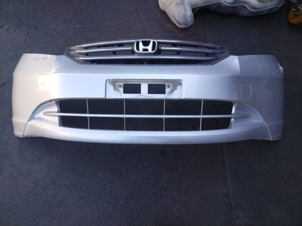 Бампер на Honda Freed GB3, Переднее расположение
