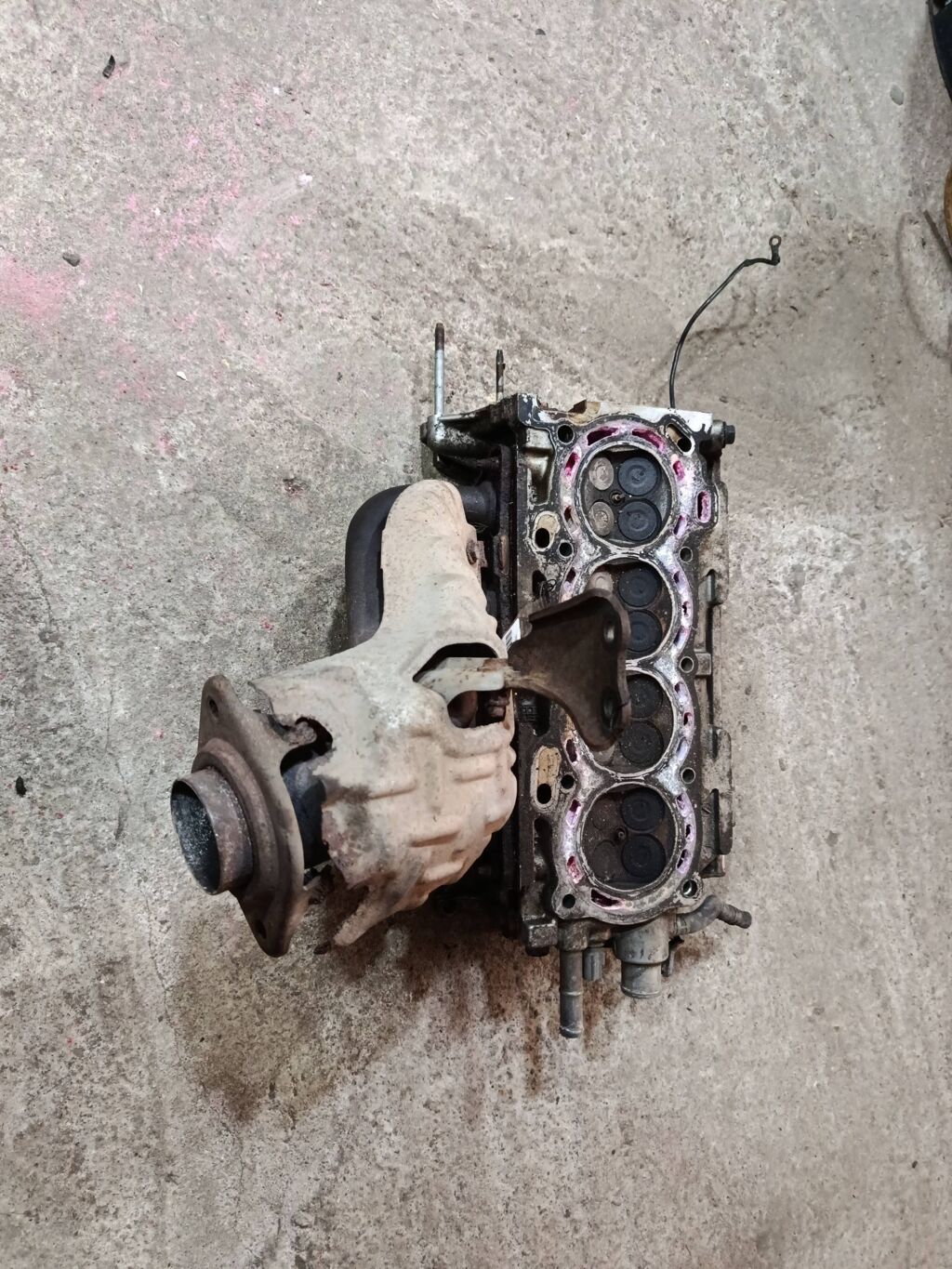 Головка блока цилиндров на Toyota Vista ZZV50 1ZZ-FE