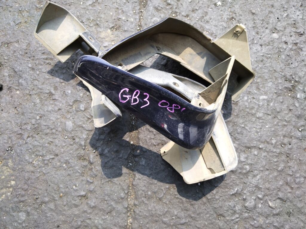 Брызговик на Honda Freed GB3