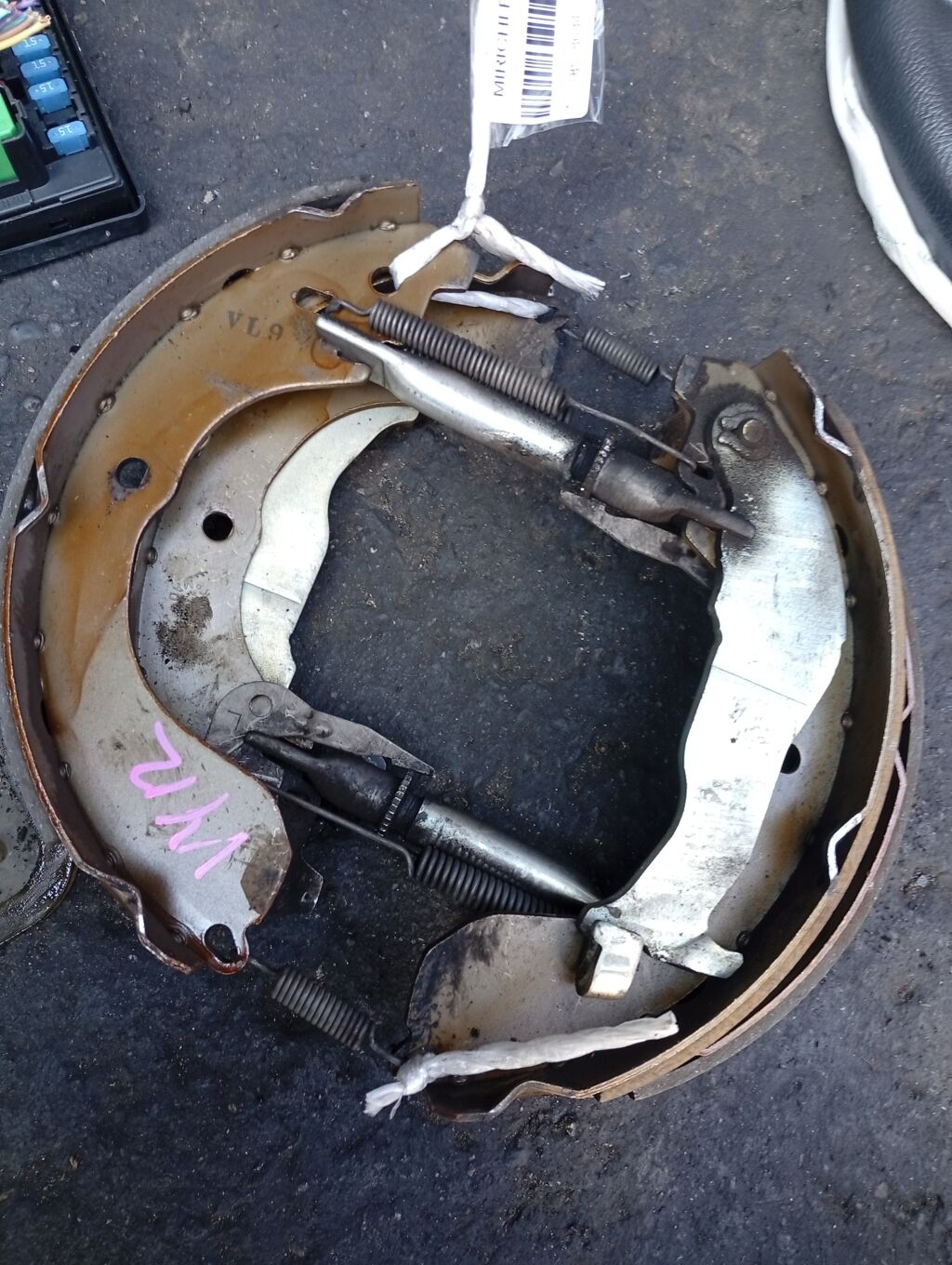 Тормозные колодки на Nissan Ad Van VY12 HR15DE, Заднее расположение