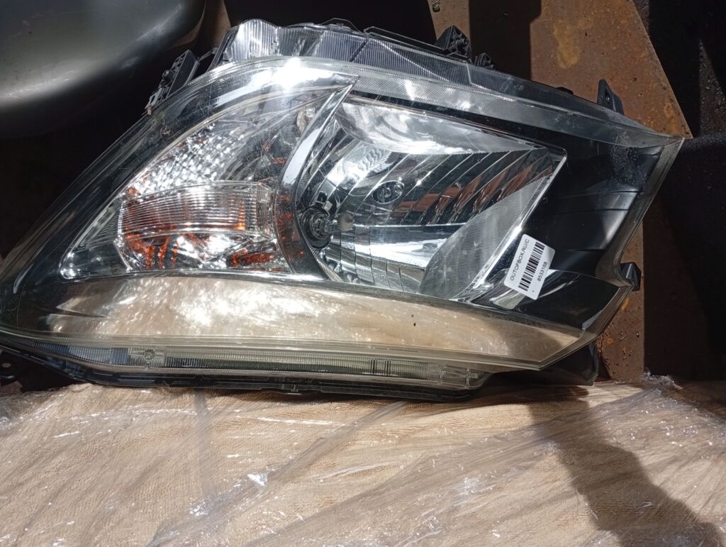 Фара на Suzuki Solio MA26S 100-59330, Левое расположение