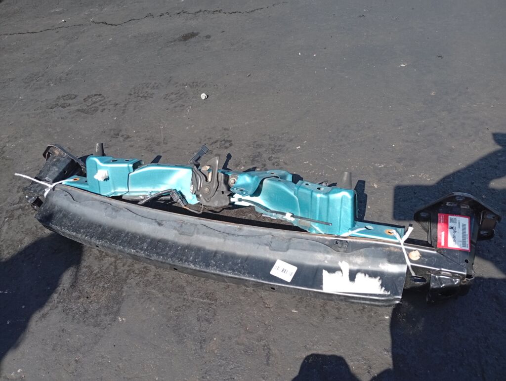 Жесткость бампера на Honda Freed GB3 Фото 2