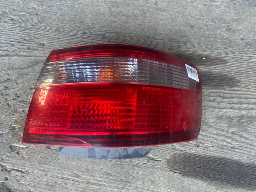 Стоп на Toyota Camry Gracia Wagon SXV20W 33-26, Правое расположение