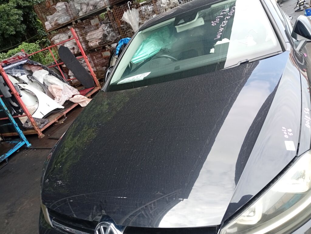 Капот на Volkswagen Golf Vii 5G