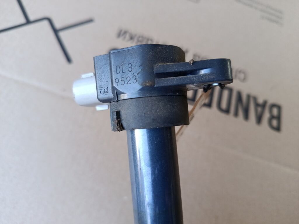 Катушка зажигания 33400-65G00, 33400-65G01, LC-016-6247 на Suzuki Sx4 YA11S M15A Фото 2