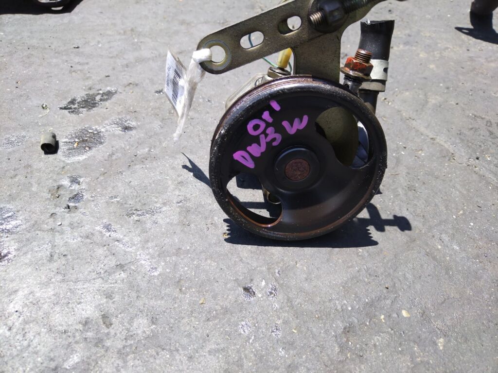 Насос гидроусилителя на Mazda Demio DW3W B3