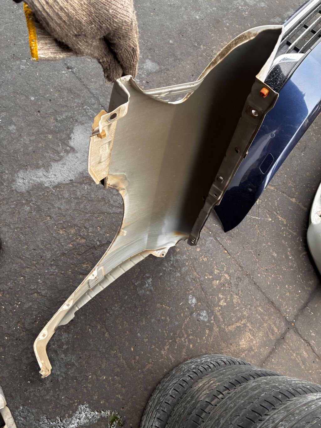 Крыло переднее на Toyota Corona Premio AT211 53811-2B790  TY10095AR, Правое расположение