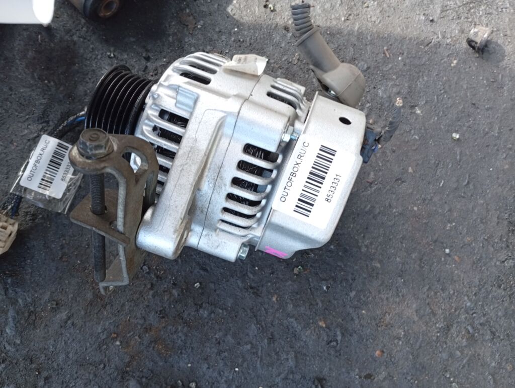 Генератор на Toyota Passo KGC10 1KR-FE Фото 2