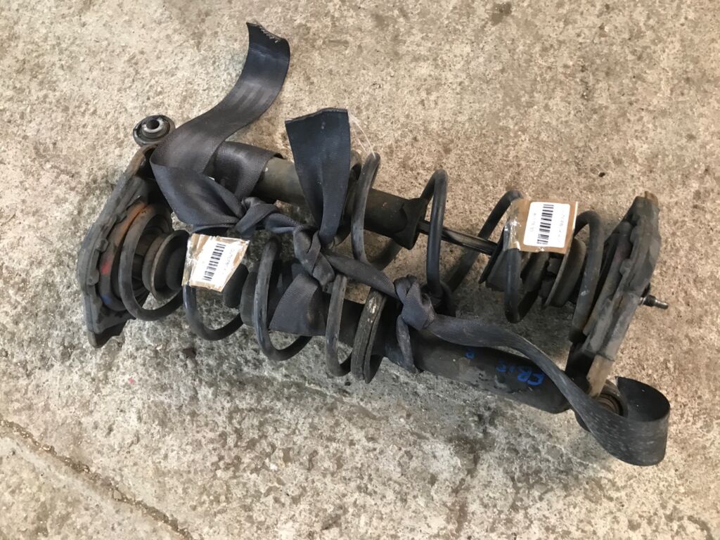 Стойка амортизатора на Nissan Sunny FB15 341279  56210 4M400  56210 4M405  56210 4M425  56210 4M426  56210 4M427  56210 4Z000  56210 4Z005  56210 4Z025  56210 4Z027  56210 4Z600  56210 4Z625  56210 5M400  56210 5M425  56210 8M400  56210 8M600  CR-049-1790  CR-049R-B15  CR8821  SJ-049-1790  SST0040  ST-049-1790  ST-049R-B15, Заднее расположение