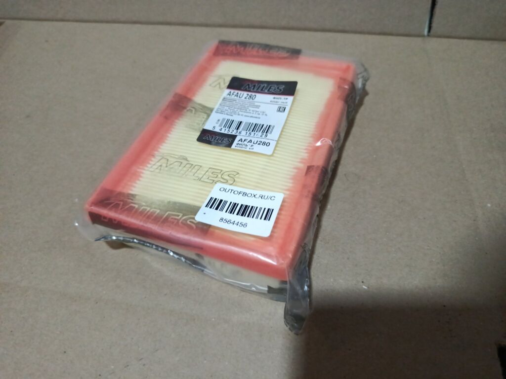 Фильтр воздушный Miles 1780121060, A-1031 на Toyota Vitz KSP130 1KR-FE Фото 4