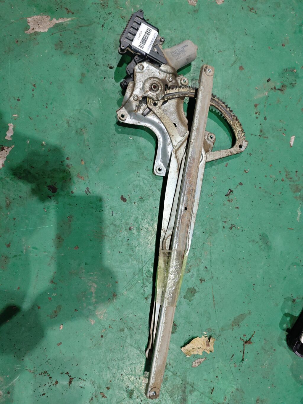 Стеклоподъемный механизм на Toyota Camry ACV40 85702-06020, Переднее Левое расположение