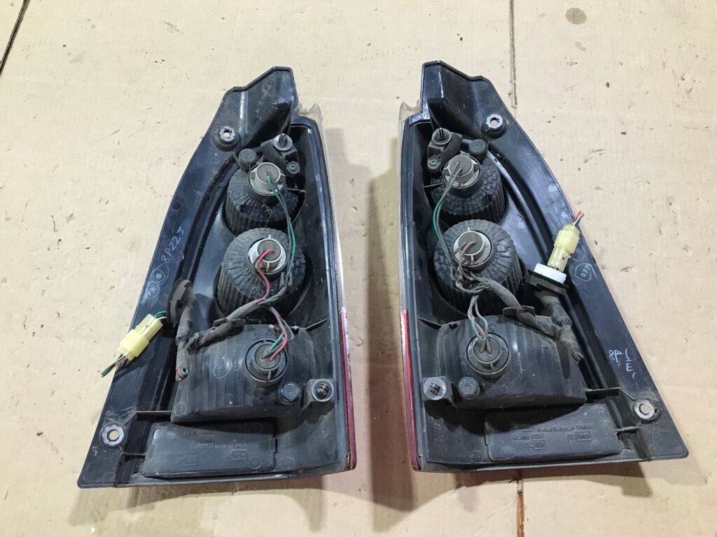 Стоп 220-59030 220-59030 на Suzuki Wagon R Solio MA34S Фото 2