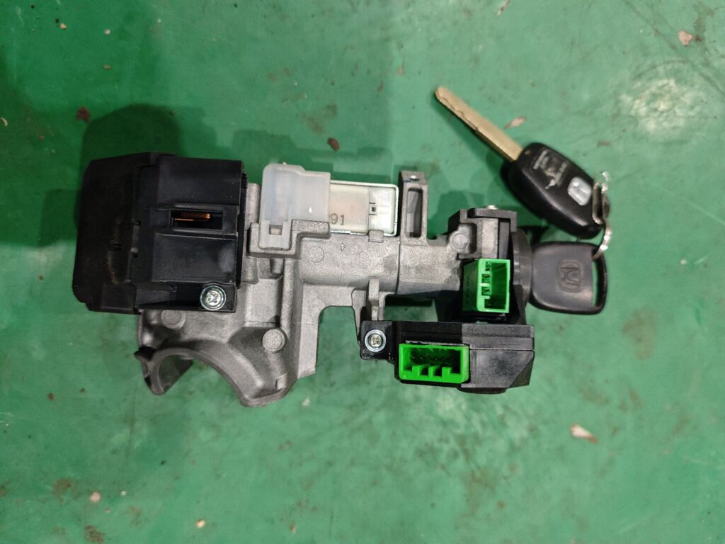 Замок зажигания на Honda Accord CM5