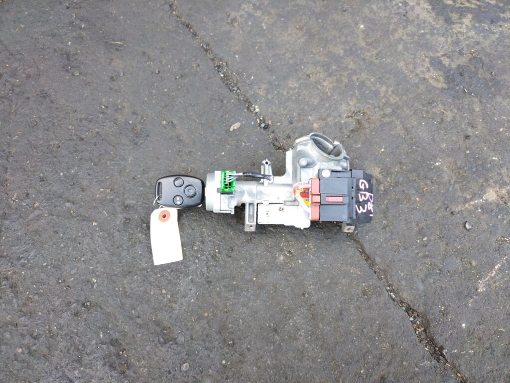 Замок зажигания на Honda Freed GB3 Фото 2