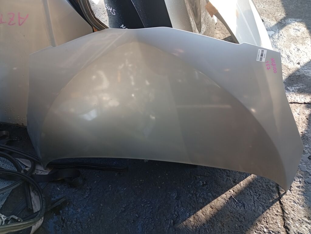 Капот на Toyota Ractis NCP100 53301-52220