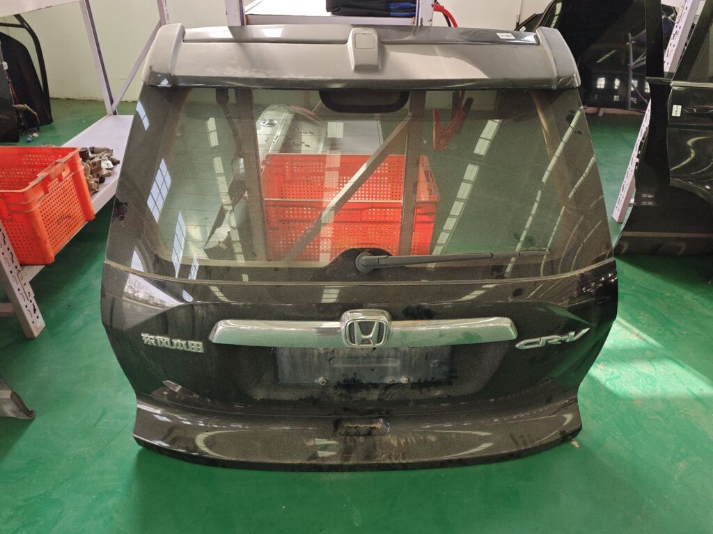 Дверь задняя на Honda Cr-V RE1