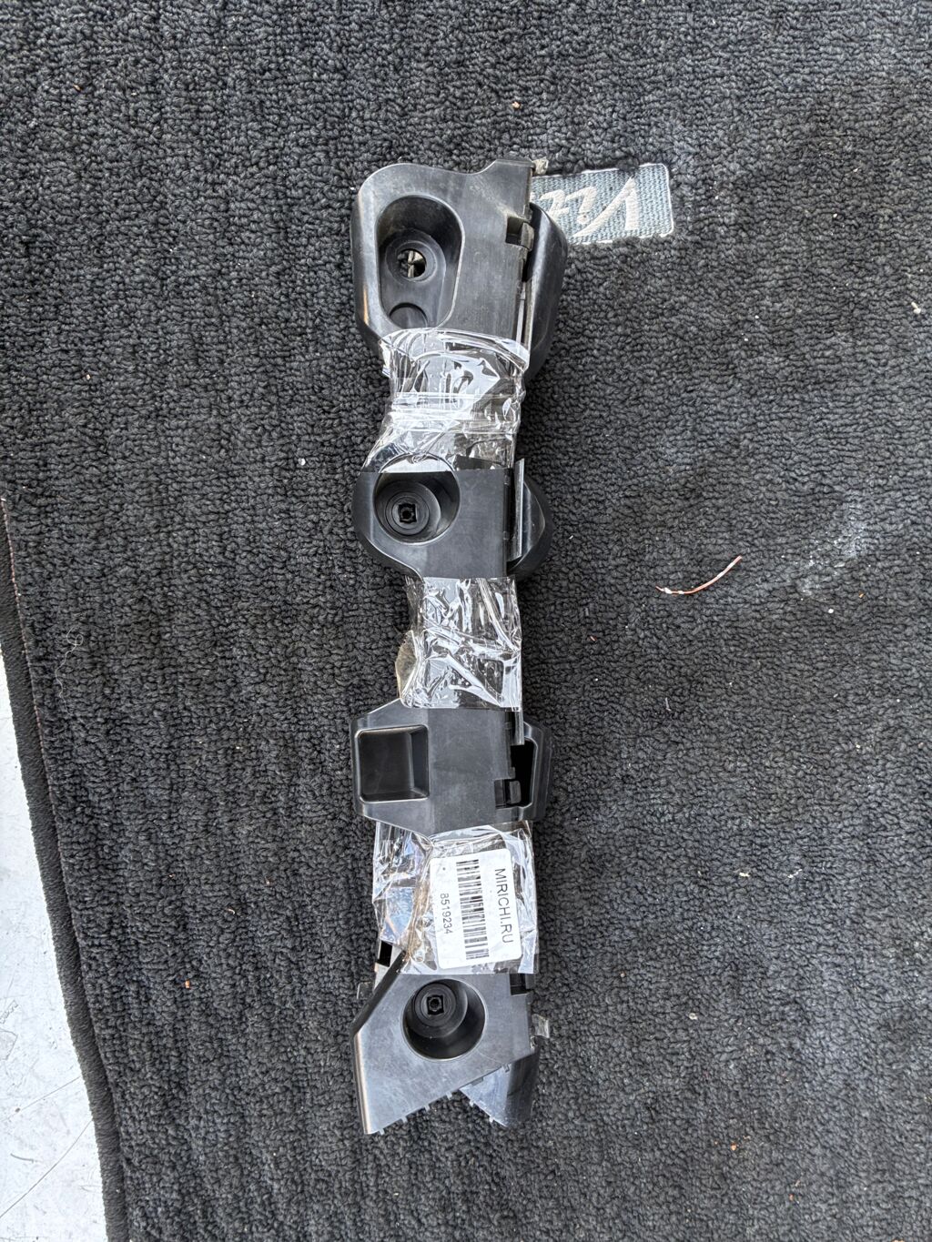 Крепление бампера на Mazda Cx-5 KE2AW KD53502J1  KD53502H1, Заднее расположение