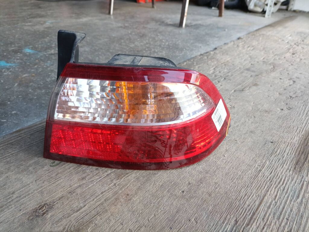 Стоп на Honda Torneo CF3 R2222, Правое расположение