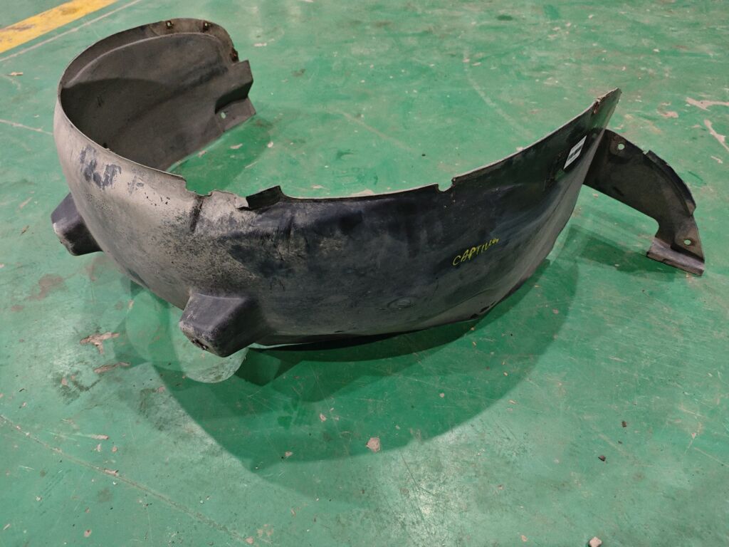 Подкрылок на Chevrolet Captiva C100 Z24SED 96623571, Переднее Левое расположение