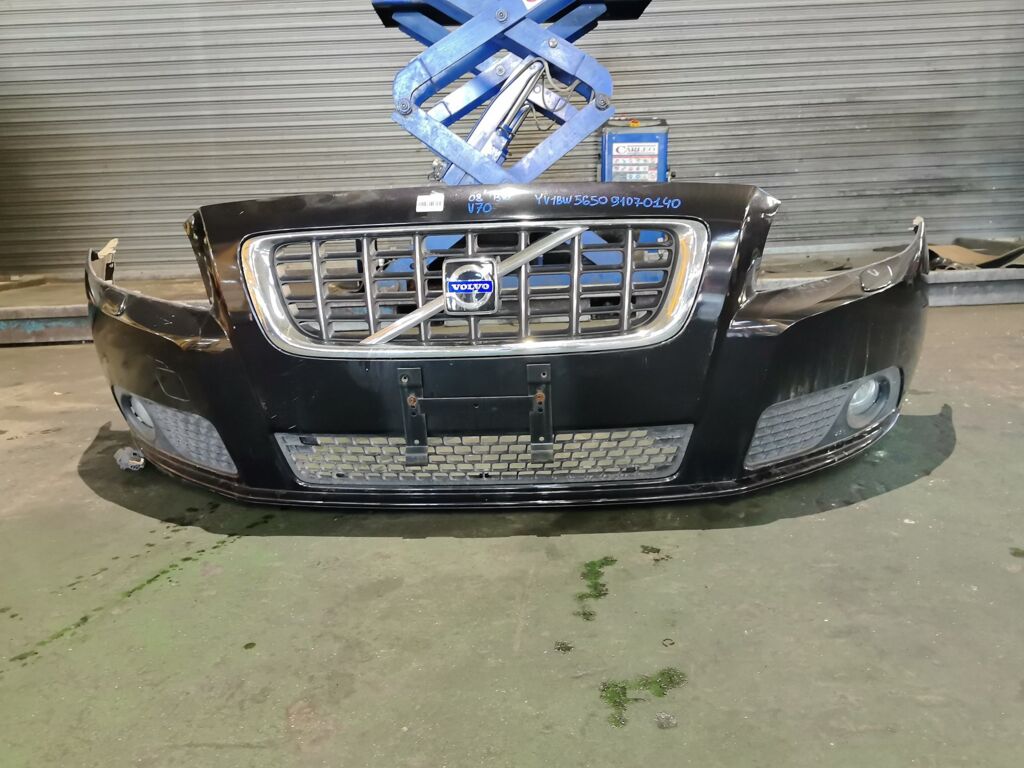 Бампер на Volvo V70 BW, Переднее расположение