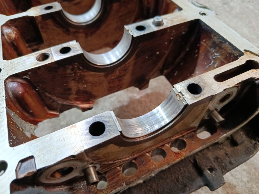 Блок двигателя на Toyota Vista ZZV50 1ZZ-FE Фото 3