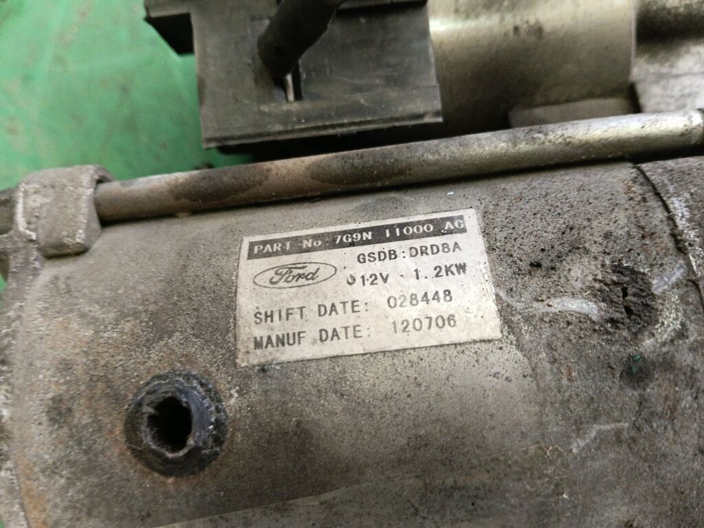 Стартер на Ford Focus 3 PNDA 7G9N-11000-AC