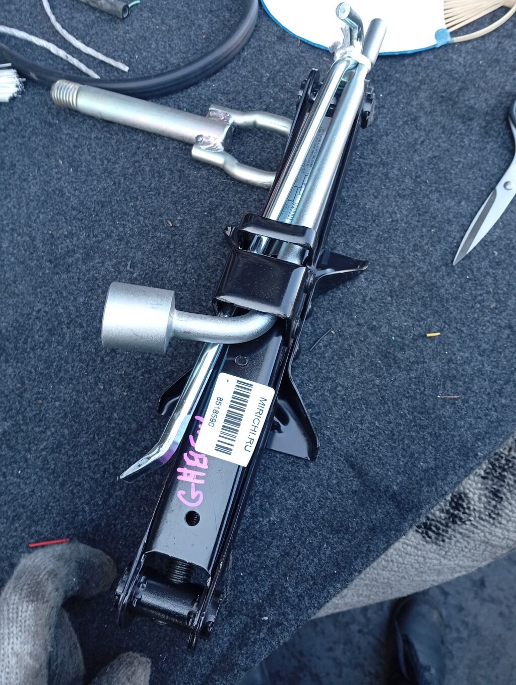 Домкрат на Mazda Atenza GHEFP