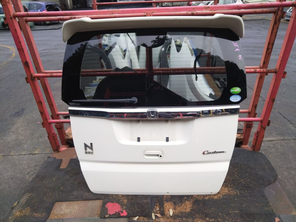 Дверь задняя на Honda N-Box JF1