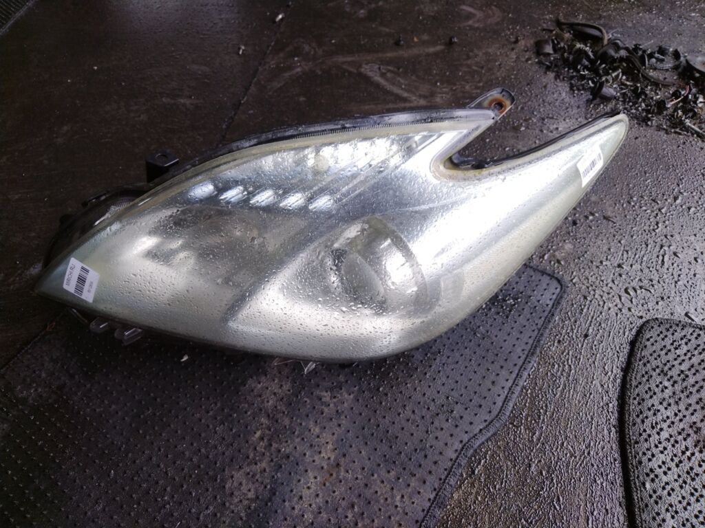 Фара 47-29 47-29,212-11P6-LDEM7 L на Toyota Prius ZVW30 Фото 2