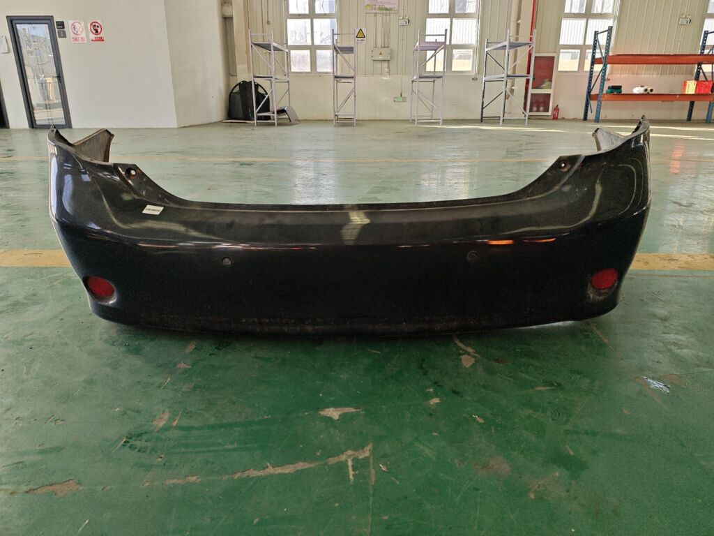 Бампер на Toyota Corolla ZRE151L 52159-02440, Заднее расположение