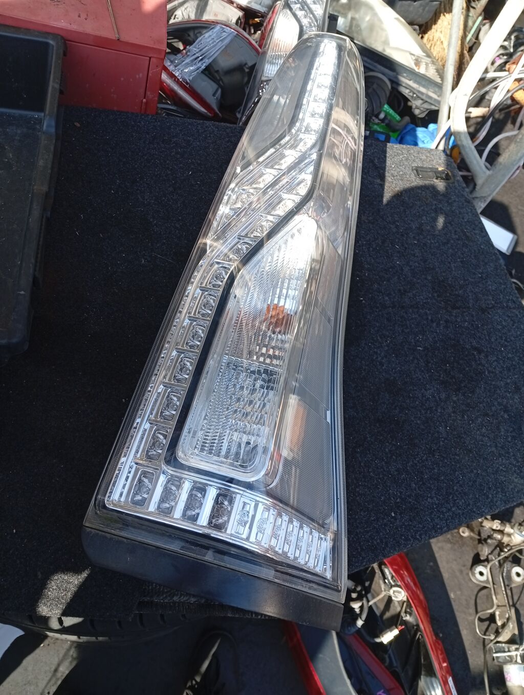 Стоп на Nissan Serena HFC26 220-23682, Левое расположение