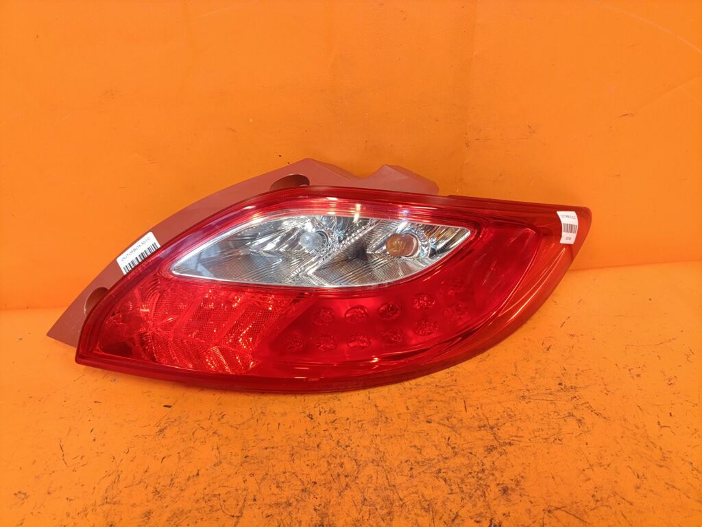 Стоп на Mazda Demio DE3FS P5776, Правое расположение