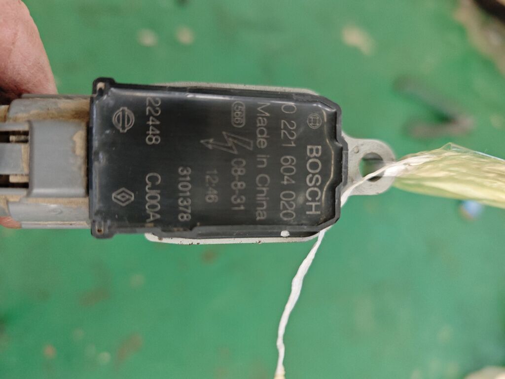 Катушка зажигания на Nissan Tiida C11 HR16DE 22448-CJ00A