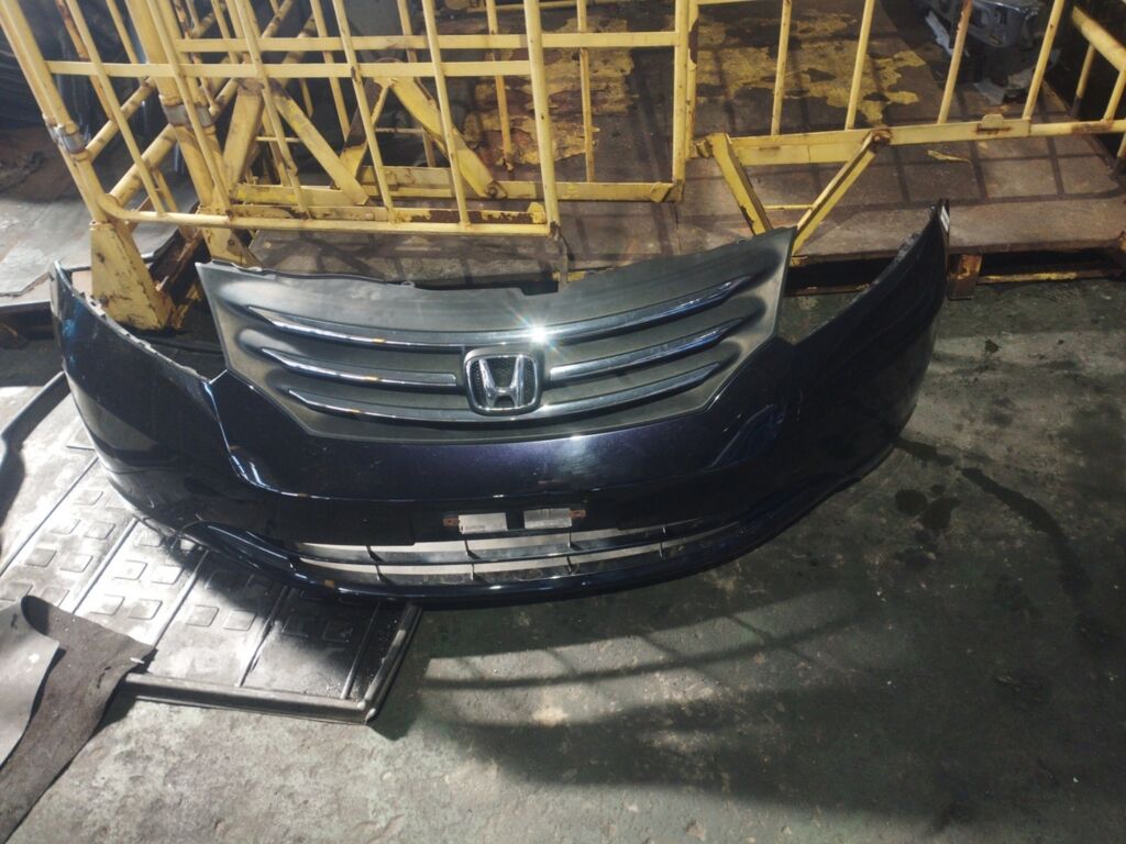 Бампер на Honda Freed GB3, Переднее расположение