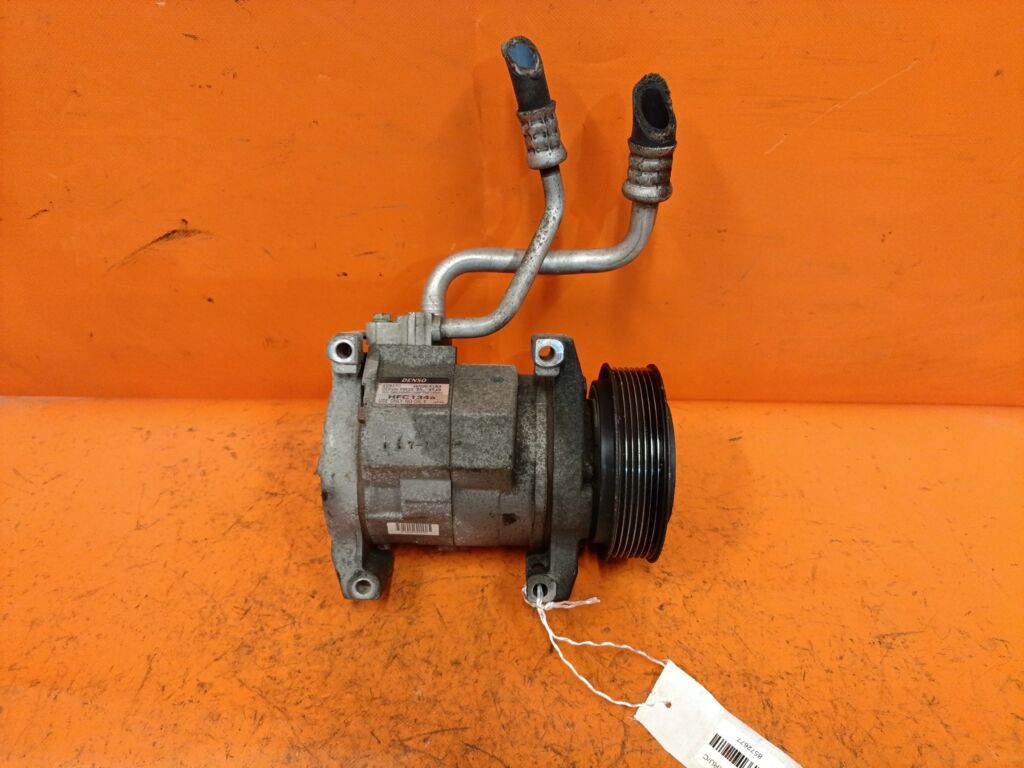 Компрессор кондиционера на Honda Stepwgn RF3 K20A Фото 2