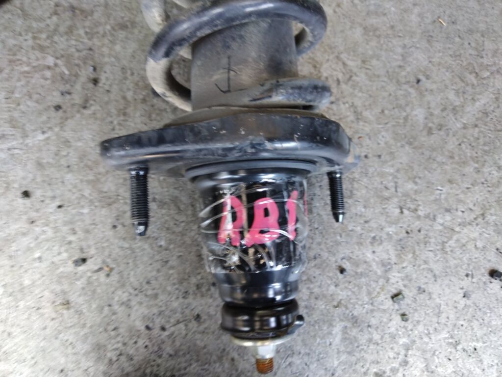 Стойка амортизатора на Honda Odyssey RB1 K24A Фото 3