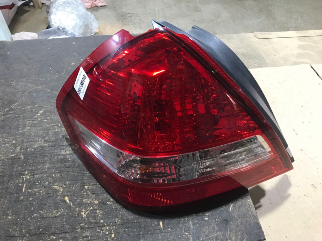 Стоп на Nissan Tiida Latio SC11 P4088, Левое расположение