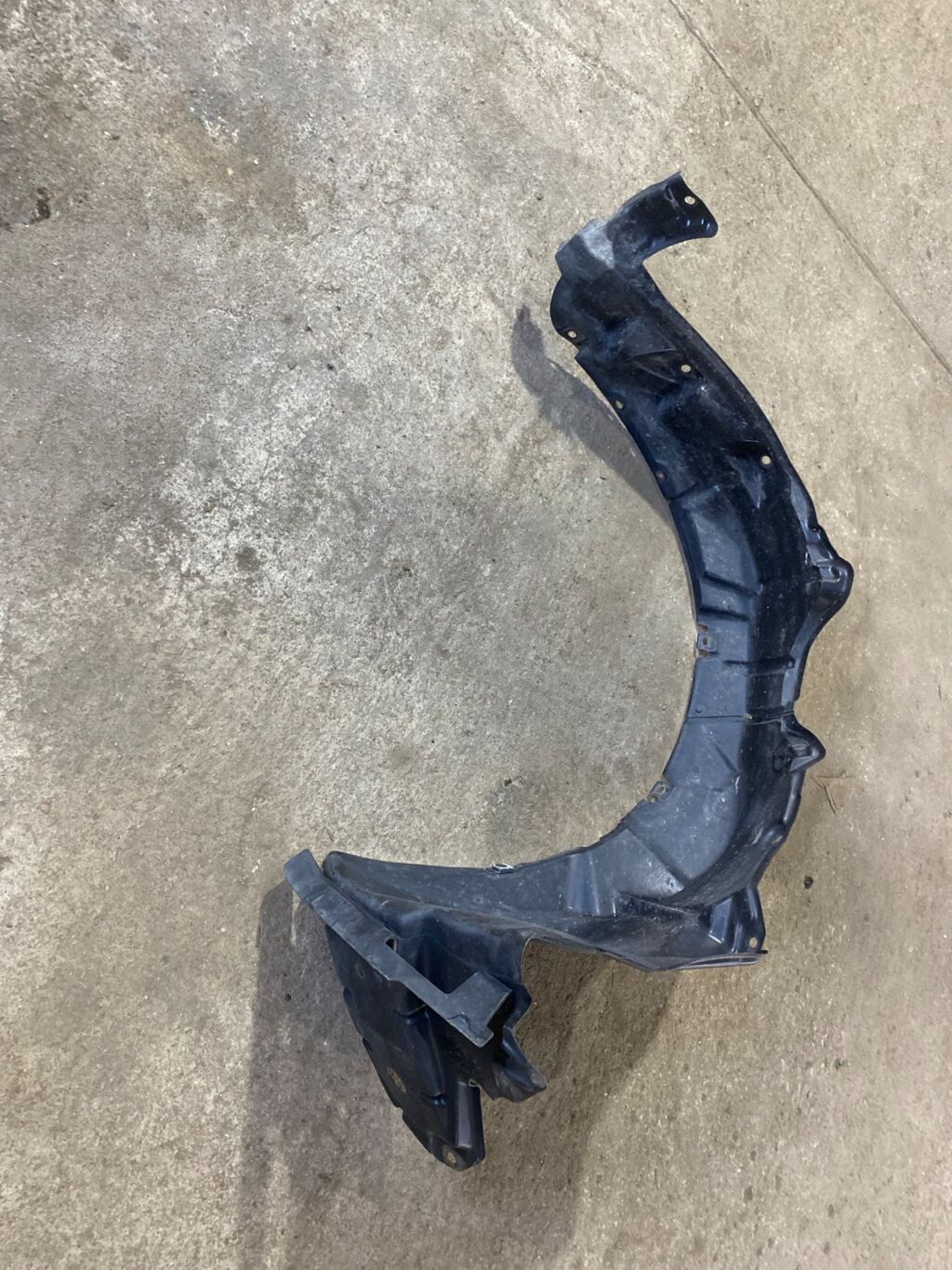 Подкрылок на Toyota Prius ZVW30 53876-47030, Переднее Левое расположение