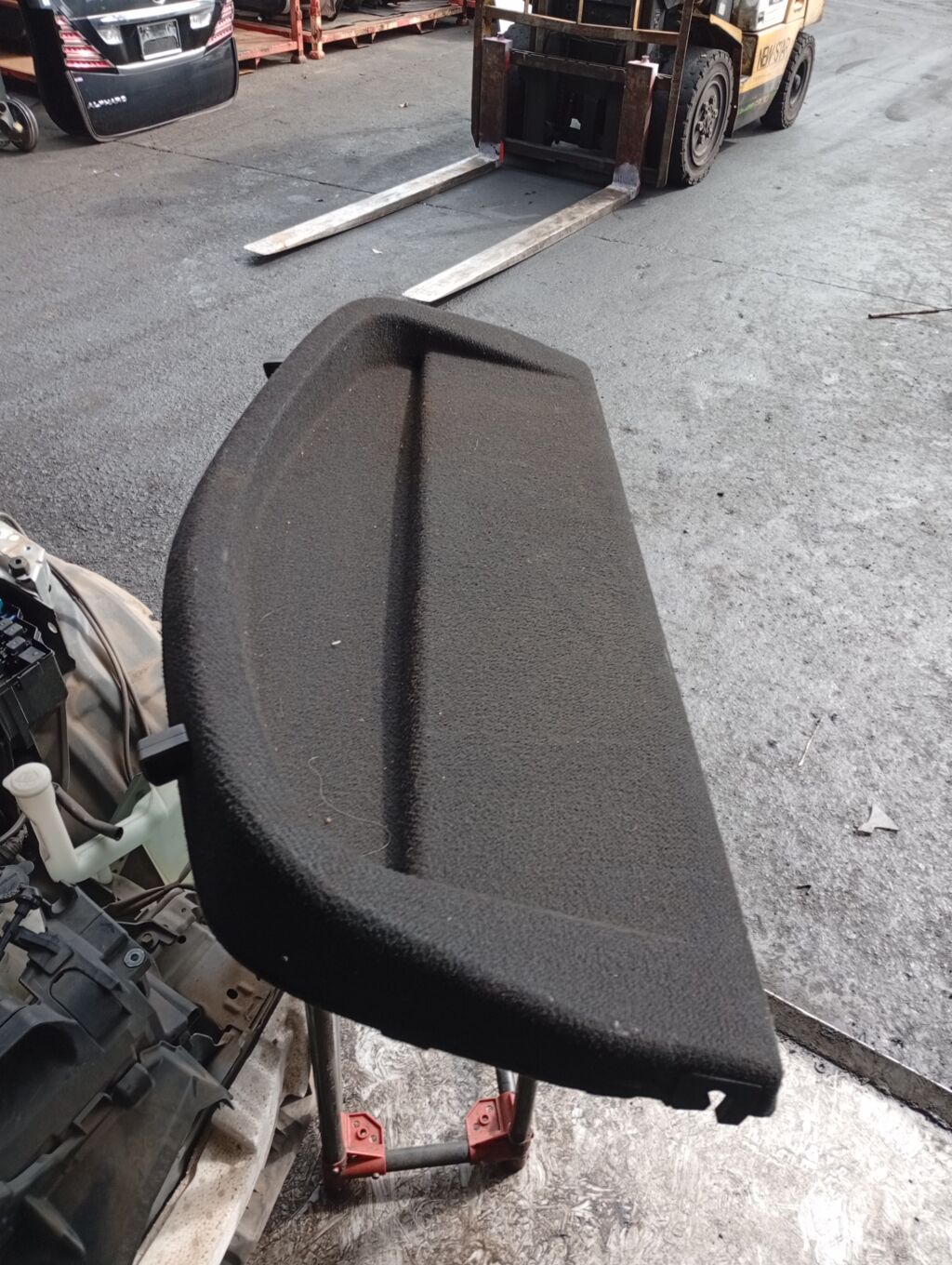 Шторка багажника на Mazda Demio DE3FS D65168310