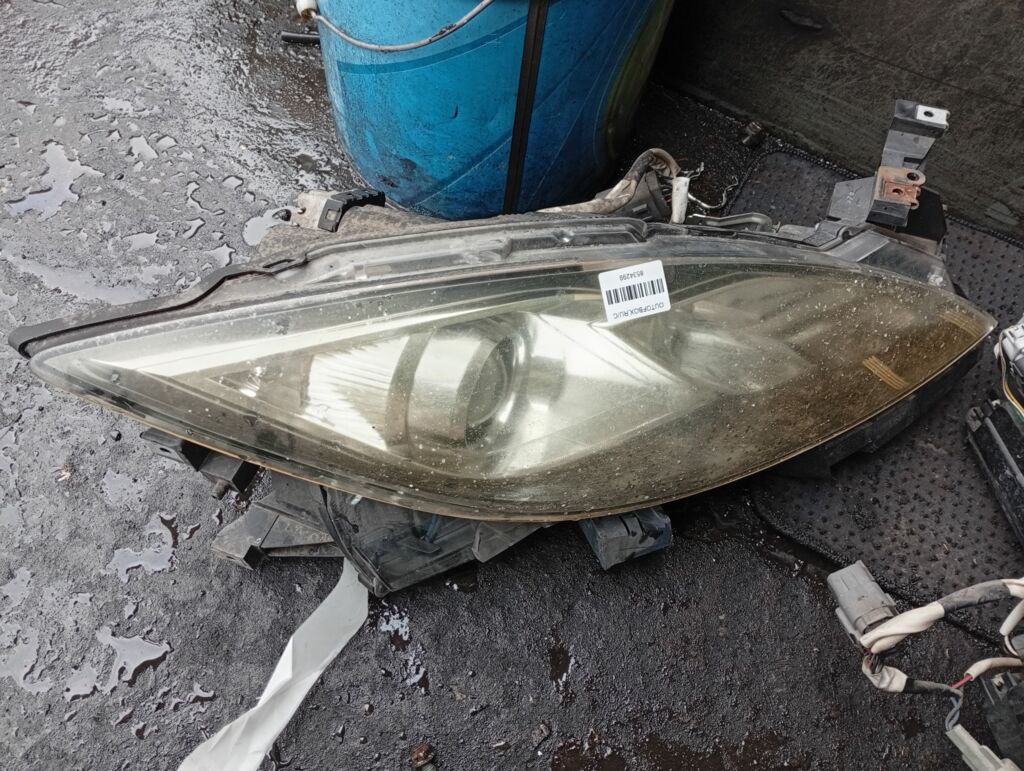 Фара на Mazda Atenza GHEFP 100-41054, Правое расположение